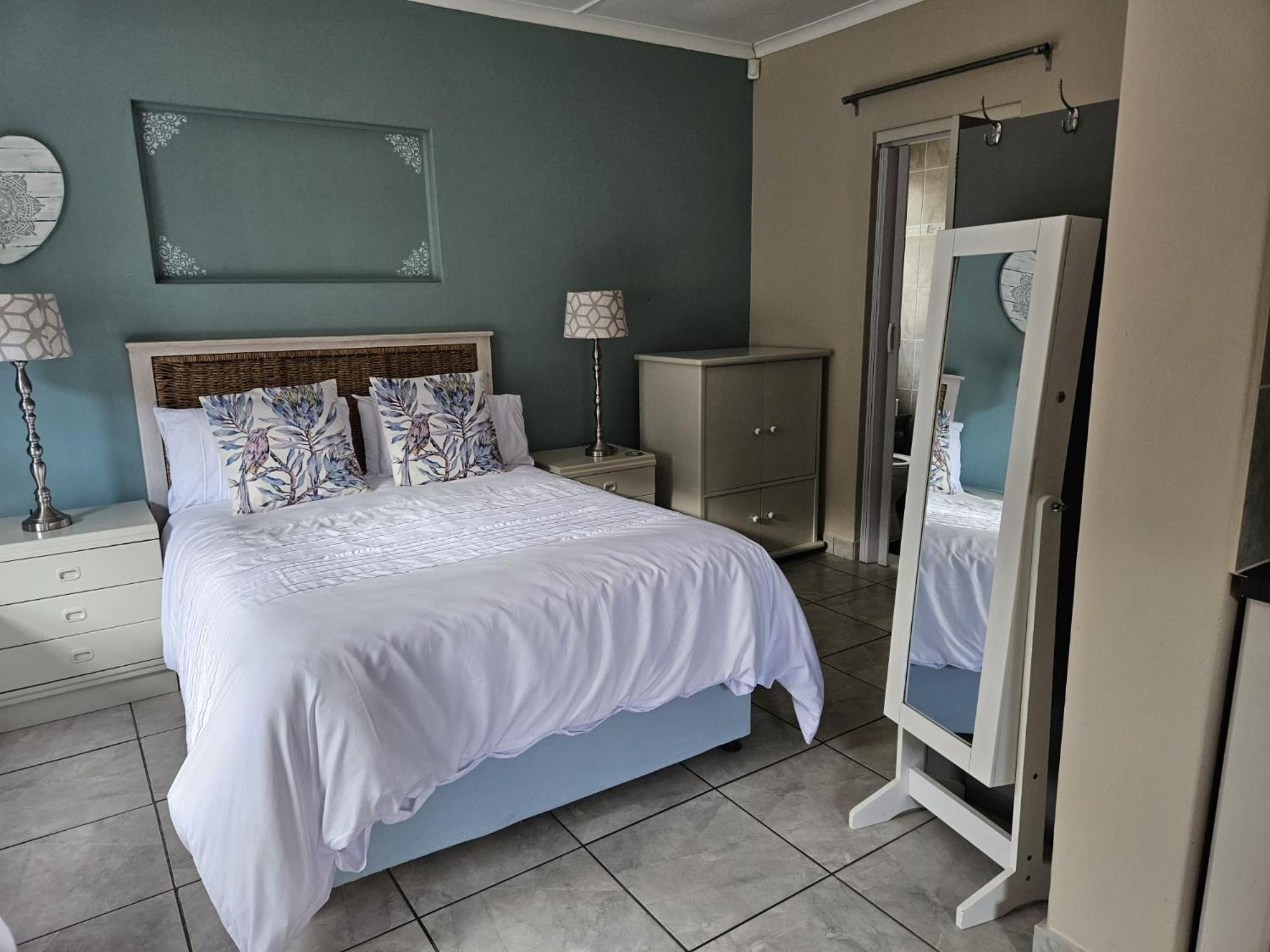 Senelle Accomodation Apartamento Hermanus Exterior foto